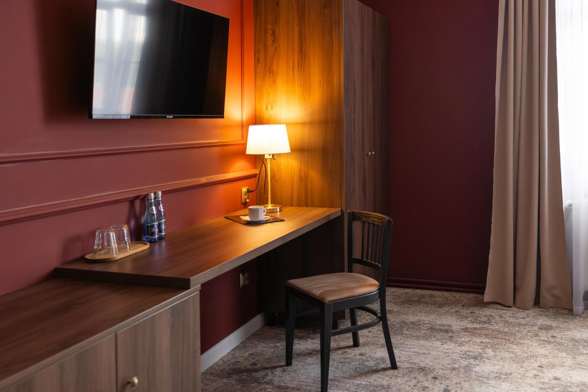 Hotel Maly Mlyn Stargard Szczecinski Екстер'єр фото